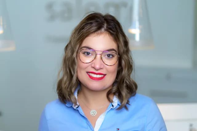 Michelle Titgens, Zahnmedizinische Fachangestellte · Praxismanagement
